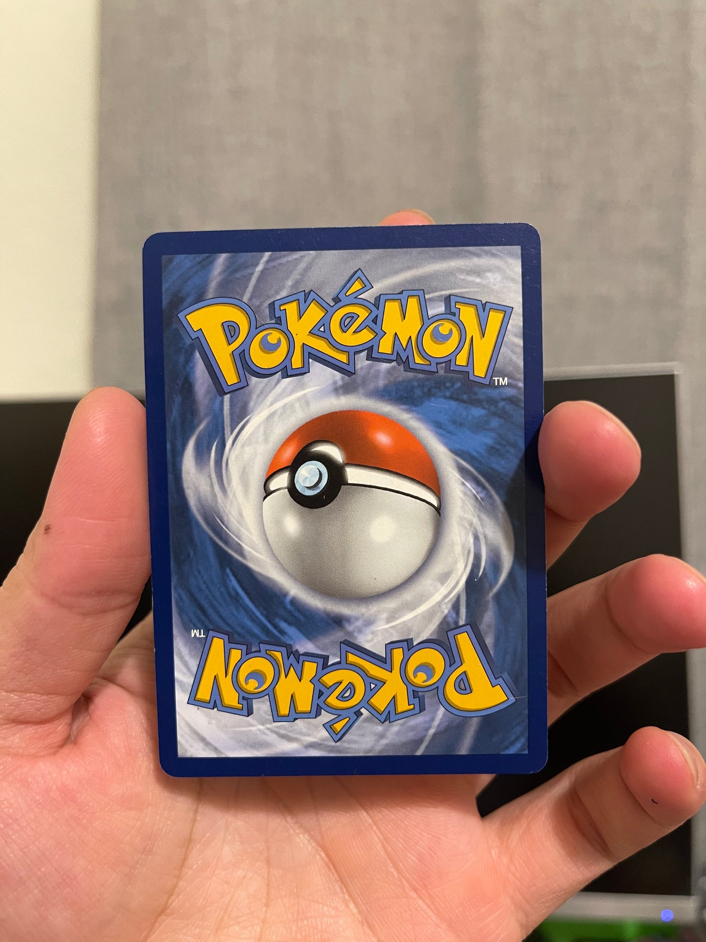 Galarian Moltres V Alternate Art Chilling Reign